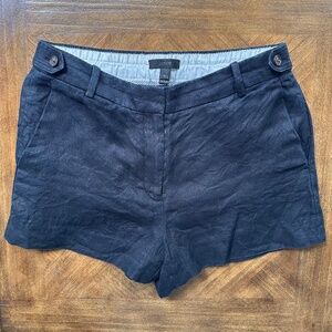 Black Linen Short